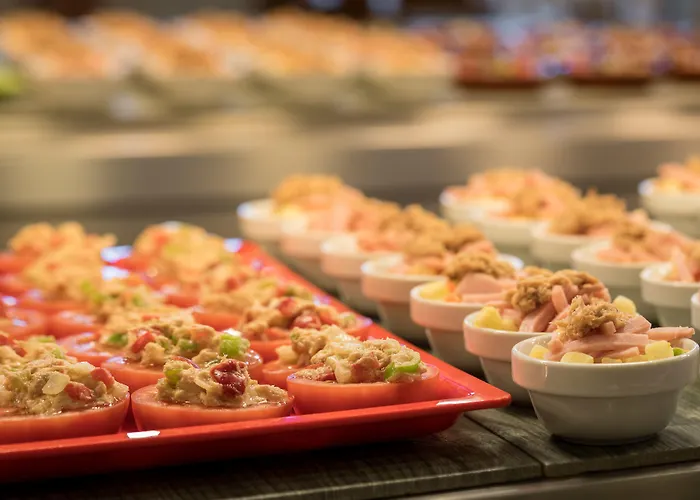 Htop Royal Star & #htopfun 호텔 4*