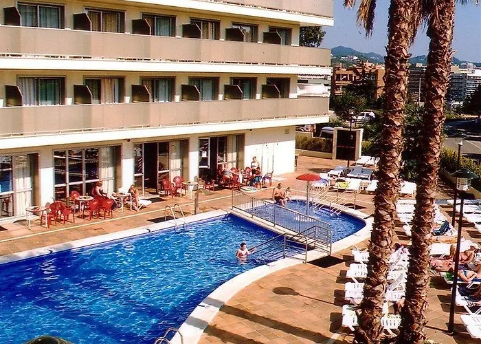 Htop Royal Star & #htopfun 호텔