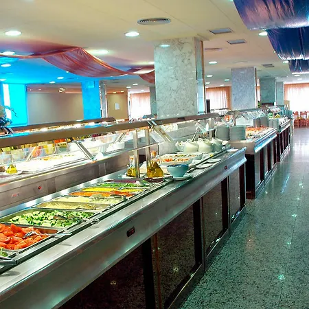فندق أتش توب رويال ستار آند سبا 4*